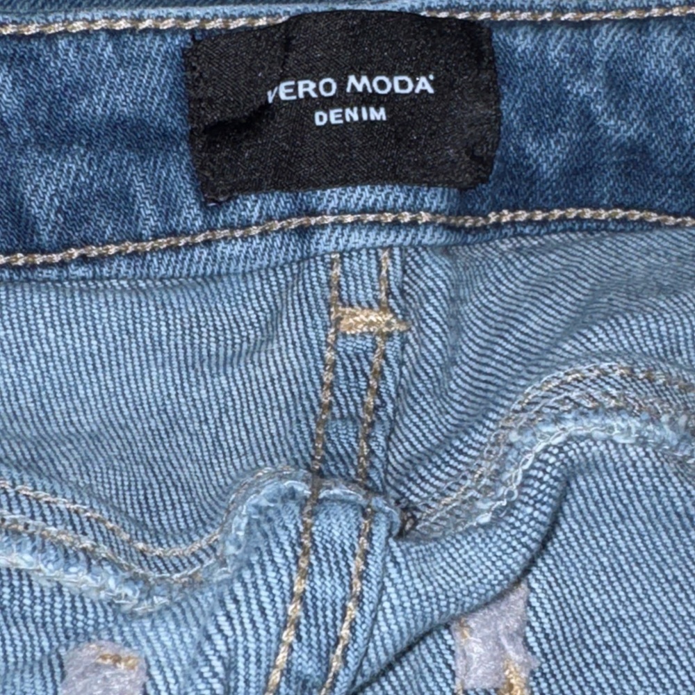 Vero Moda Classic Blue Women's Jeans - Picture 6 of 9